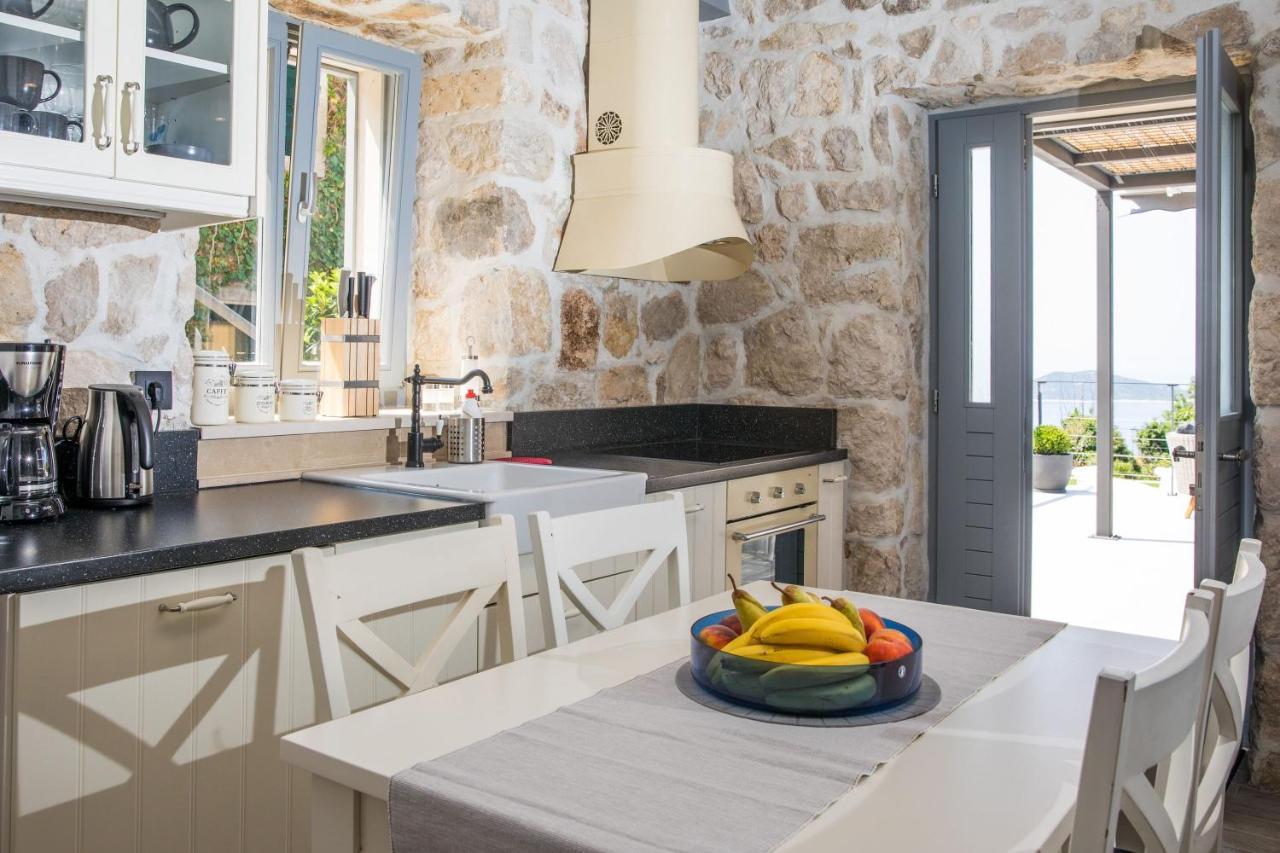 Mariva Exclusive Villa Brsecine ภายนอก รูปภาพ