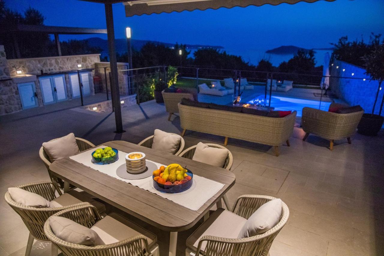 Mariva Exclusive Villa Brsecine ภายนอก รูปภาพ